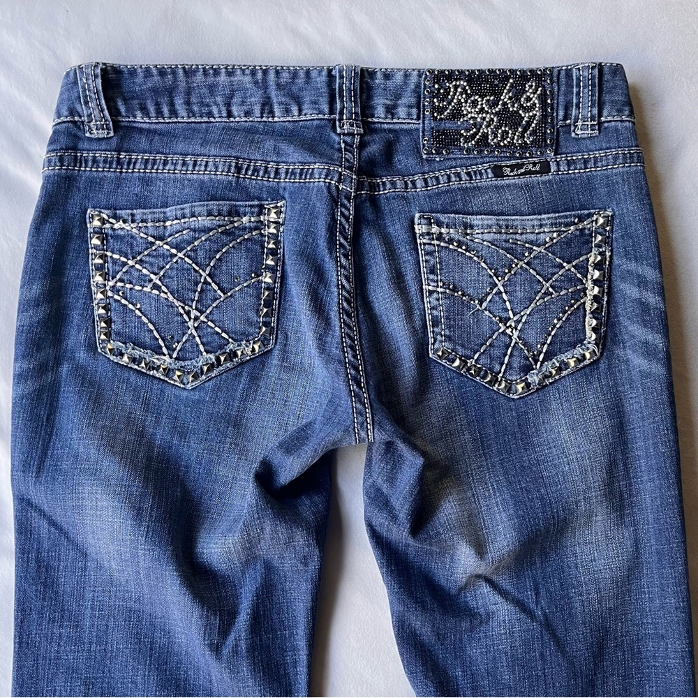 Rock & Roll Cowgirl Low Bling Embellished Boot Cut Jeans